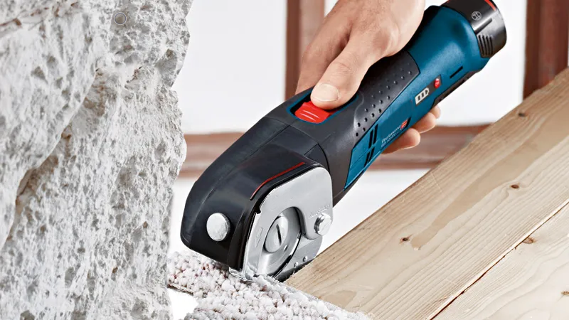 12V Cordless Universal Shears – Cuts up to 300 m per Charge